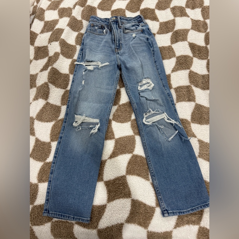 Hollister Ultra High Rise Vintage Straight Leg Jeans Size 23